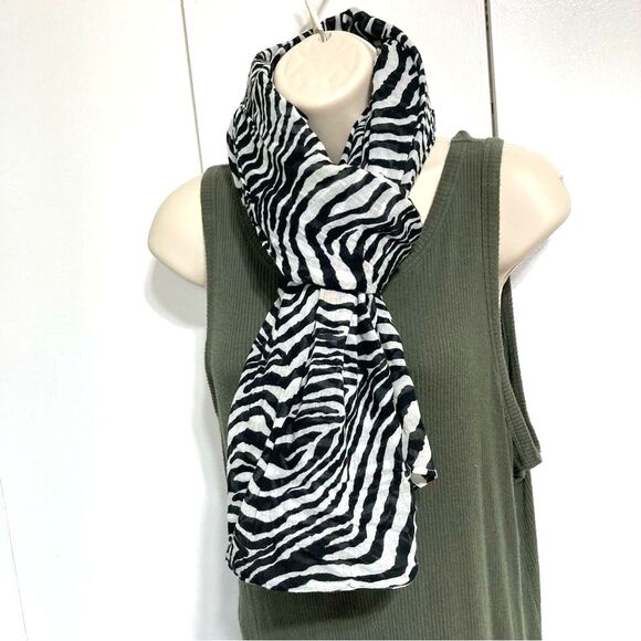 ZEBRA Sarong Beach Cover Black White Up Call of the Wild 68 x 45 inches - Picture 7 of 8